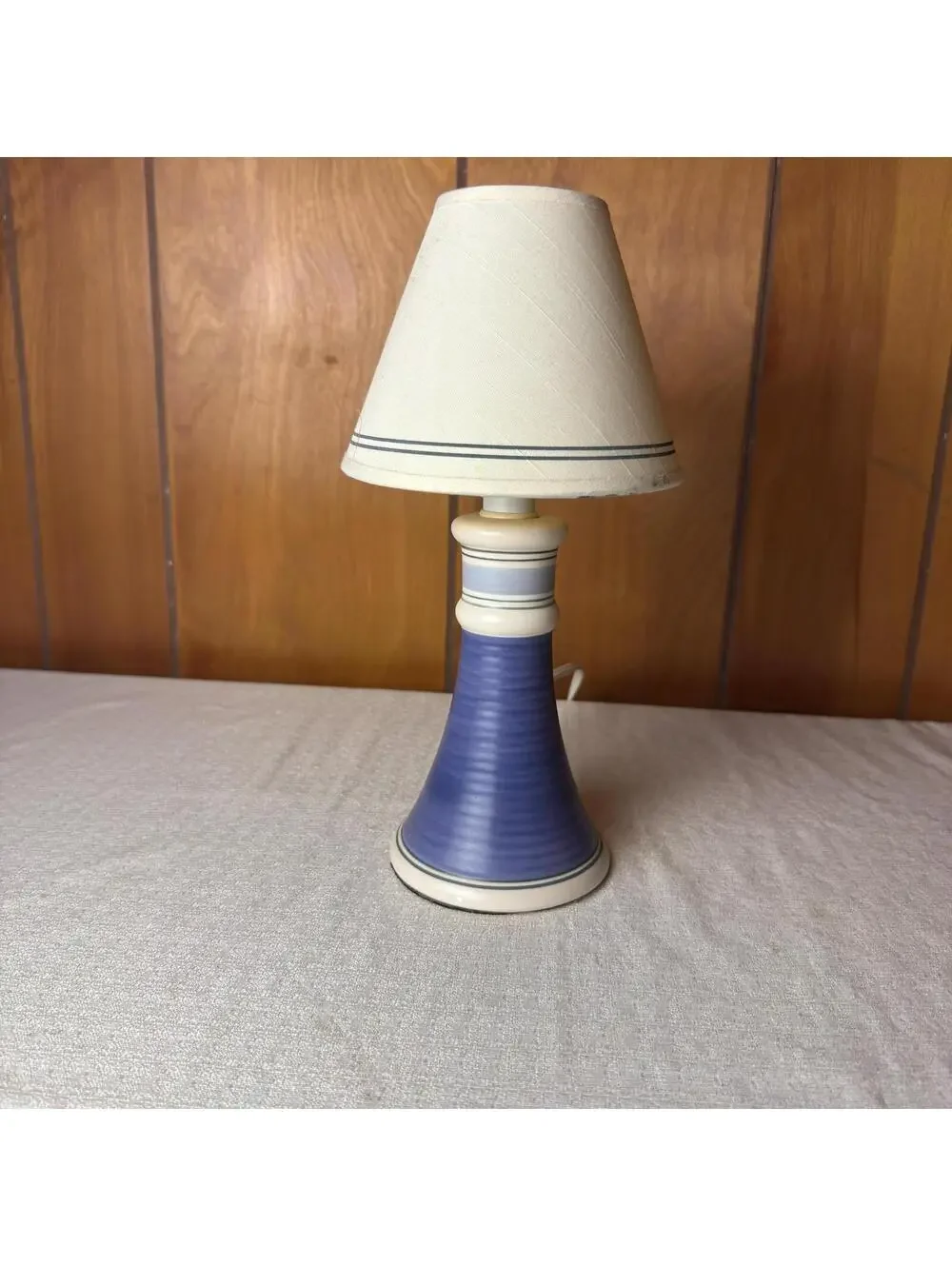 Pfaltzgraff Table Lamp Blue Ceramic Lamp with Shade Cottage Farmhouse 10.5 Inch